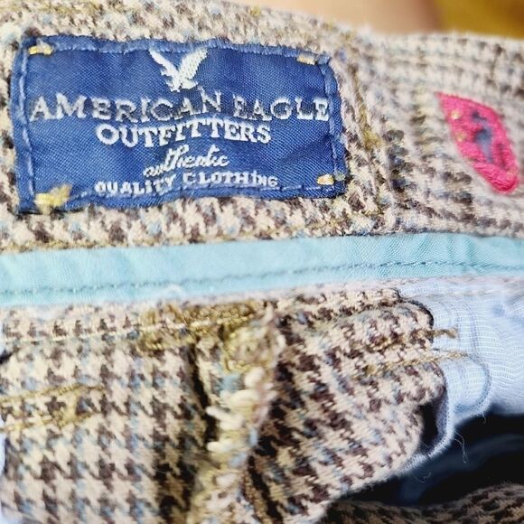 American Eagle Herringbone Shorts - Picture 5 of 5